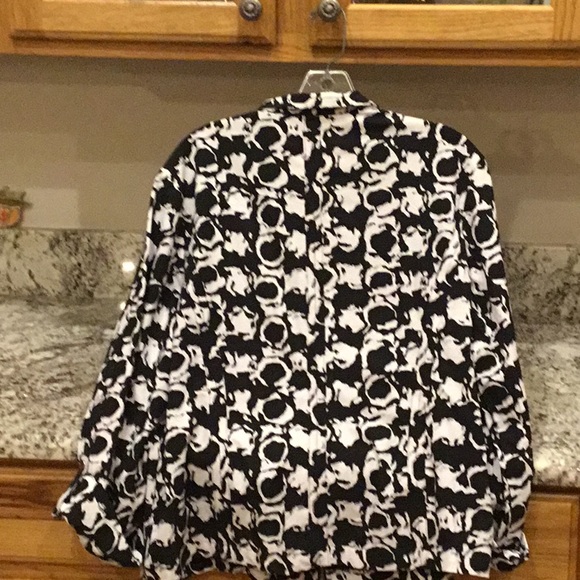 NWT Chico’s jacket - Picture 2 of 6